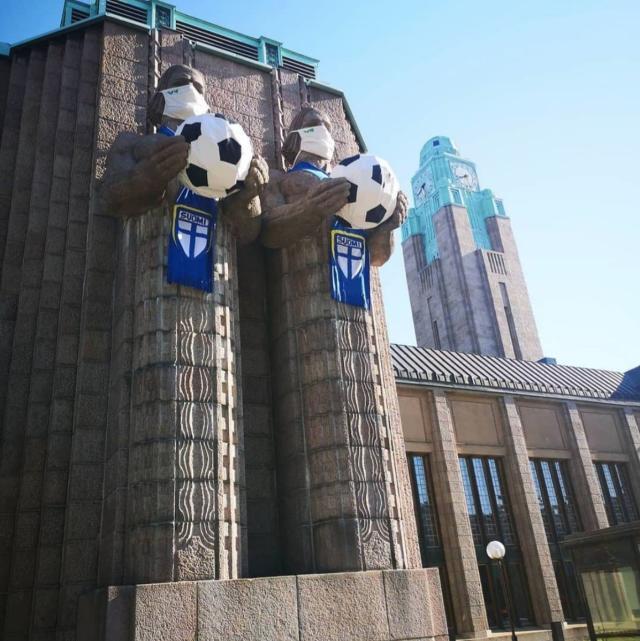 1623569683894020939.jpg 99.jpg